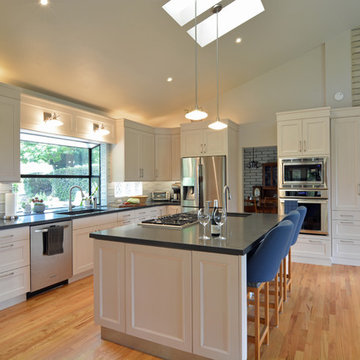 Mid-Century Modern - White