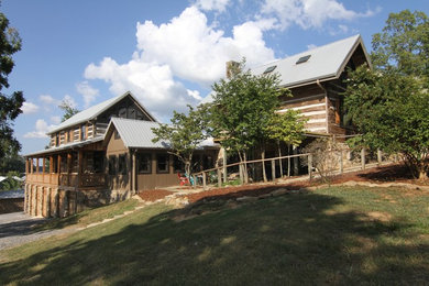 Home design - rustic home design idea in Birmingham