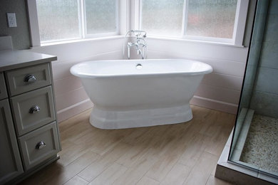 Example of a transitional bathroom design in Portland