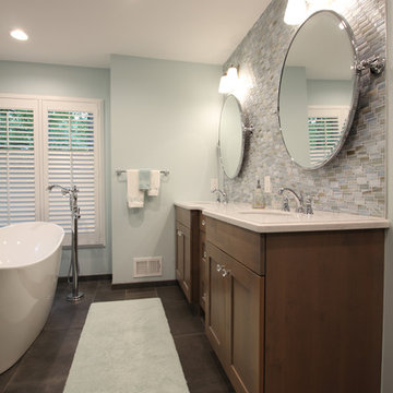 Cool Blue Transitional Bath - Troy, MI