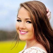 Demi Armbruster's photo