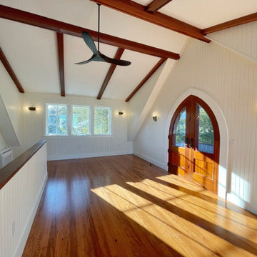 Touisset Garage/Backyard Cottageceiling