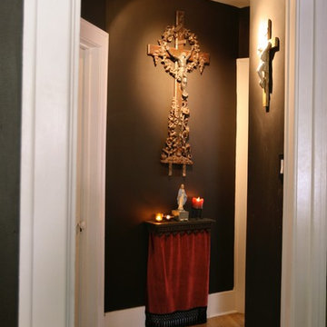 Art and Accessories