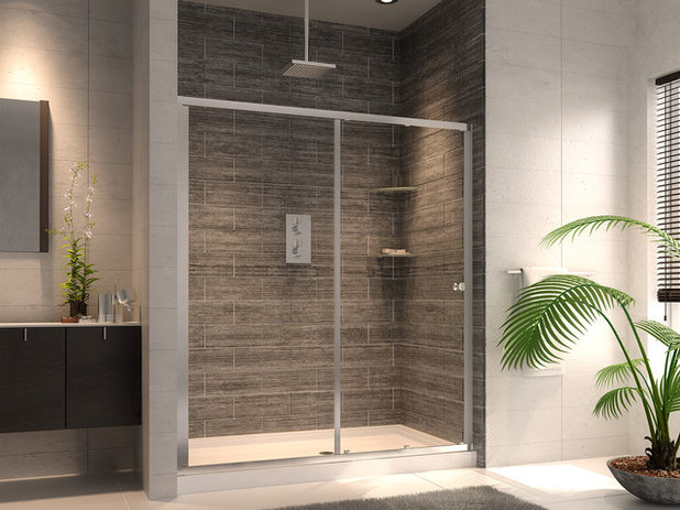 Bathroom by Longevity Acrylics Inc.