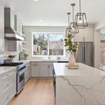 Elegant and sophisticated Home & Kitchen remodel