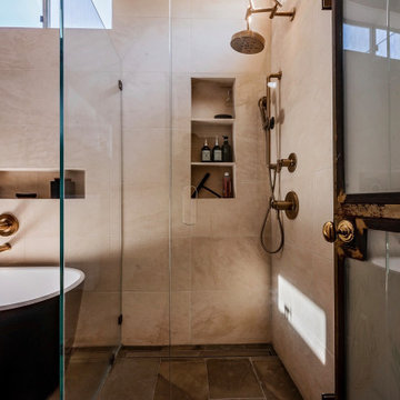 6th Avenue Guest Bath / Venice, CA