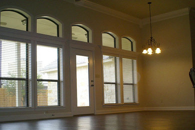 Inspiration for a living room remodel in Dallas