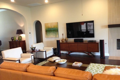 Example of a transitional living room design in Dallas