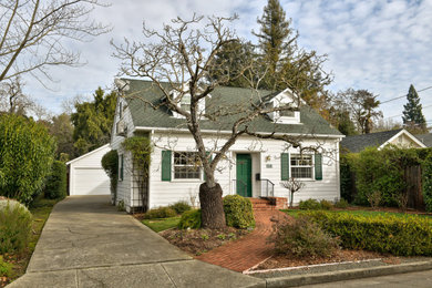 This is an example of a traditional home design in San Francisco.