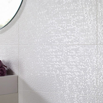 Pamesa Capua Blanco Bathroom