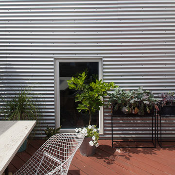 My Houzz: Artists Share a Colorful Industrial Loft and Studio