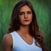 Emily Searles's photo