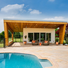 Pool/Pool House