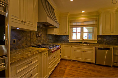 Kitchen photo in Other