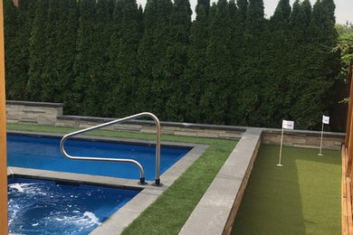 Inspiration for a pool remodel in Toronto