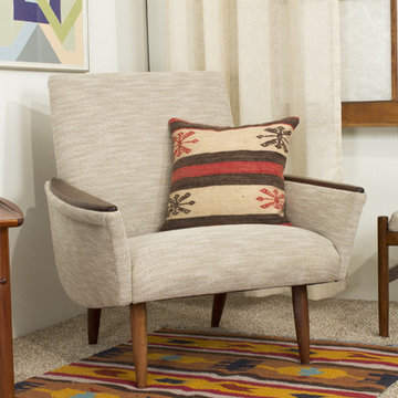 Mid Century Modern Chairs