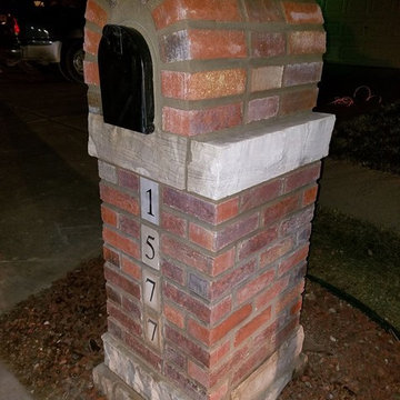 Brick and stone mailbox in Fenton, Mo