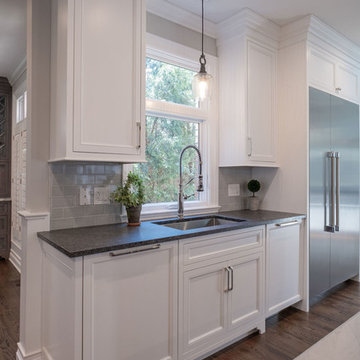 Modern Farmhouse Kitchen and Home Bar