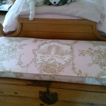 toile bedroom