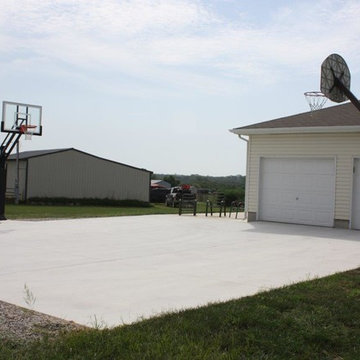 Melanie B's Pro Dunk Silver Basketball System on a 37x40 in Wellsville, KS