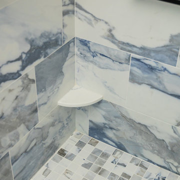 "Crash Blue" marble look bathroom