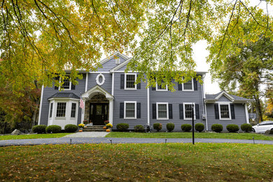 Exterior home idea in New York