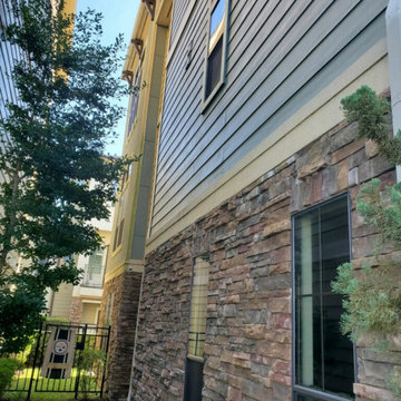 Pressure Washing 3-story Townhouse