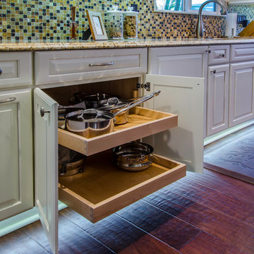 Tradtional Kitchen in St. Pete