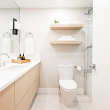 River Ridge Bathroom