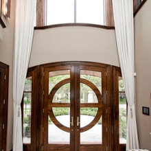 entry way with curtains