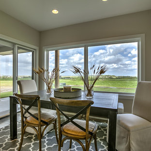 オマハのトランジショナルスタイルのLDKの画像