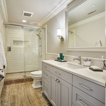 Traditional Bathroom