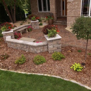 Entryway & Walkway Landscaping