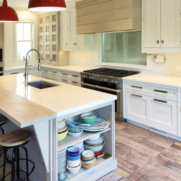 Chef Alex Guarnaschelli's Kitchen in her Hamptons Home