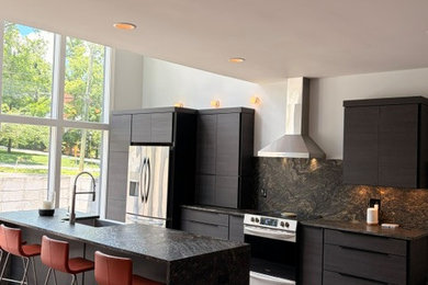 Inspiration for a 1960s kitchen remodel in Nashville