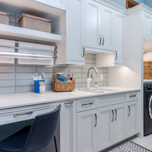 Storage/cupboards
