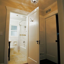 Old Bathroom With Tub