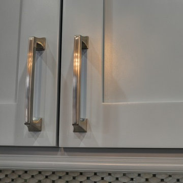 Kitchen, Bar & Bath Custom Cabinets