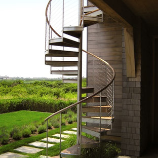 Modelo de escalera de caracol contemporánea