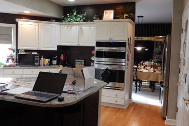 Modern Kitchen Remodel Done in a Grey Willow Color