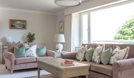 Houzz Tour: A Tired Coastal Flat Gets a Cosy, Welcoming Revamp