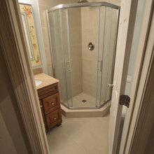 Oceanside Secondary Bath