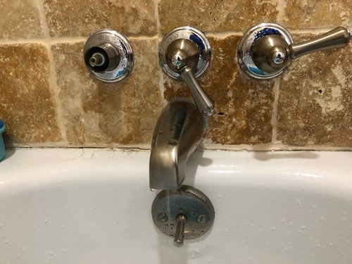 Bathtub Water Faucet Won T Turn Off, How To Turn Off Water Bathtub
