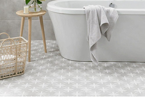 black and white vinyl flooring bathroom