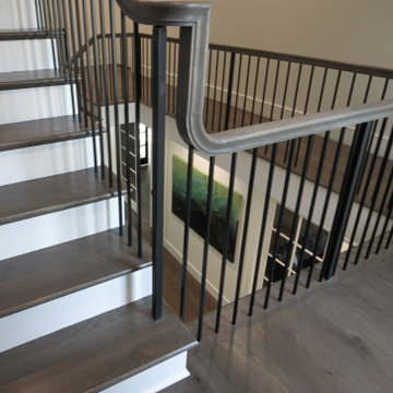 Project #82 | Three-Level Staircase with Extended Balcony