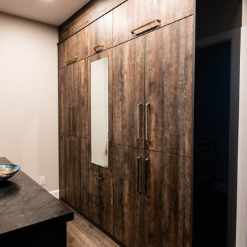2019 kinsmen house- laundryroom/mudroom, office and bedroom closet