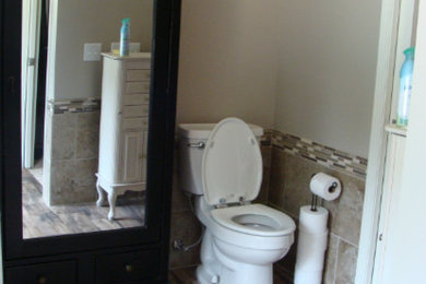 Minimalist bathroom photo in Other