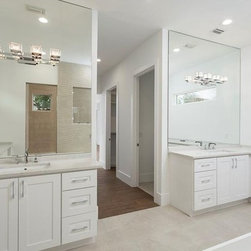 1520 Ibis Ct - Products