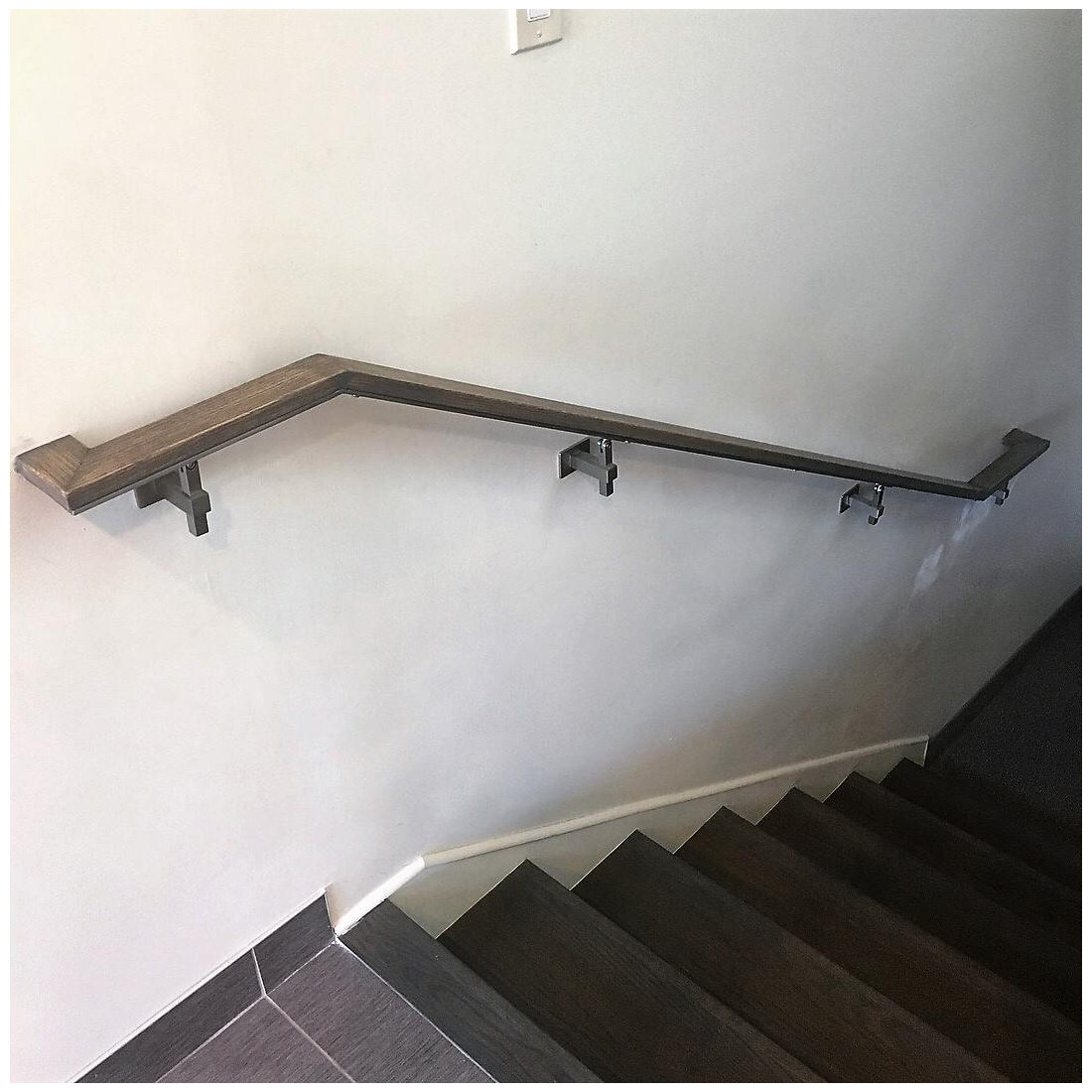 WALL MOUNTED HANDRAILS