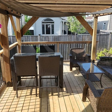 Beautiful Deck with Pergola